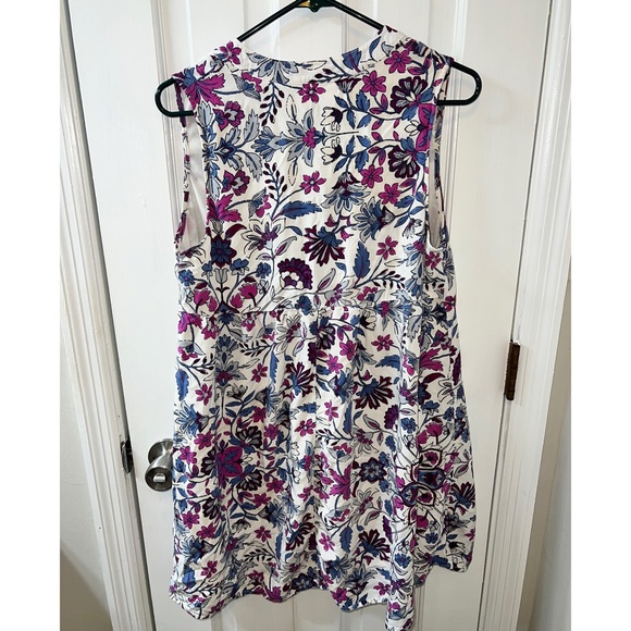 Old Navy Sleeveless Pin-tuck Bird & Floral Print Dress - Picture 2 of 5